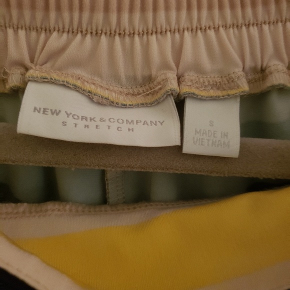 Pants - Picture 3 of 5